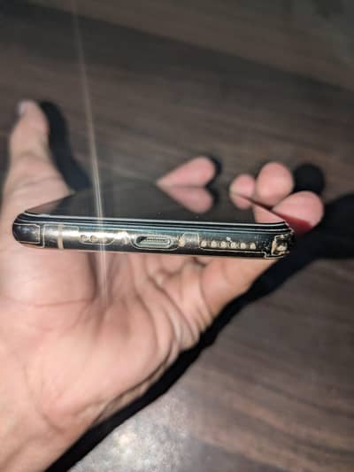 Apple iPhone XS