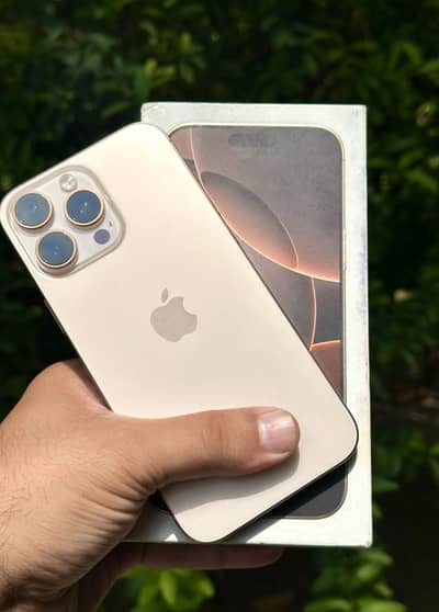 Apple iPhone 16 Pro Max
