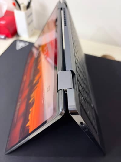 Dell Latitude 9330