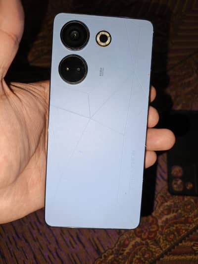 Tecno CAMON 20