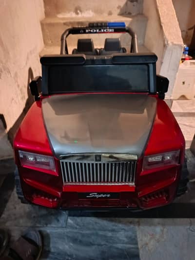 Kids Electric jeep 4by4 almost new condition for sale