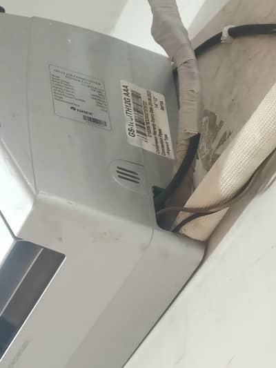 full chill ac 10/10 condition