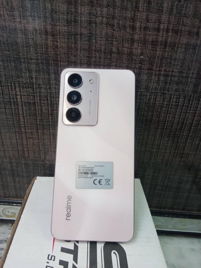 Realme C75x 3