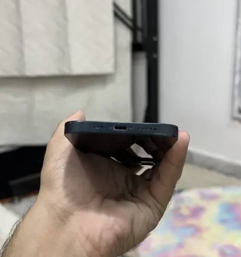 Apple iPhone 14 2