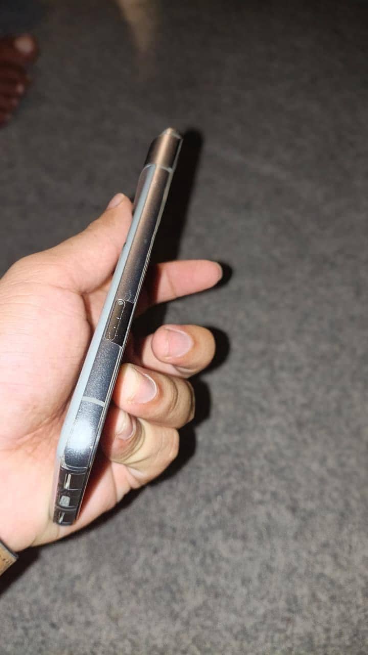 Google Pixel 8 1