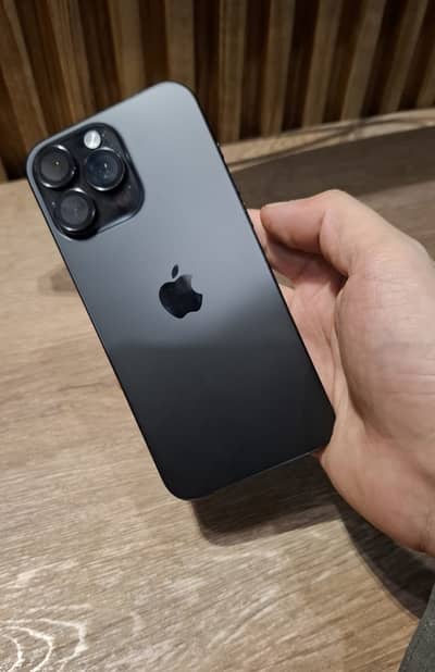 iPhone 16 Pro Max 256 PTA