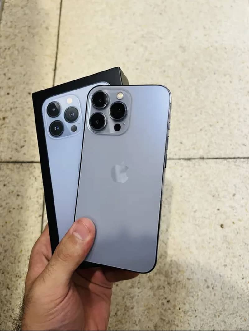 Apple iPhone 13 Pro 0