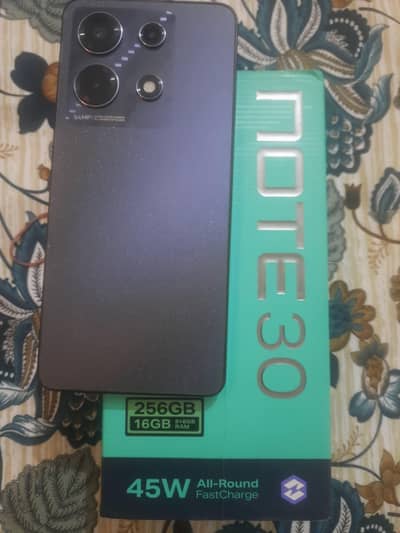 Infinix Note 30