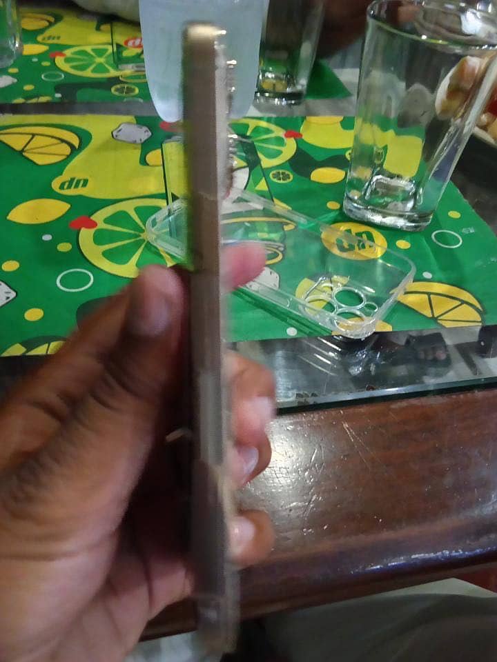 Apple iPhone 13 Pro 4