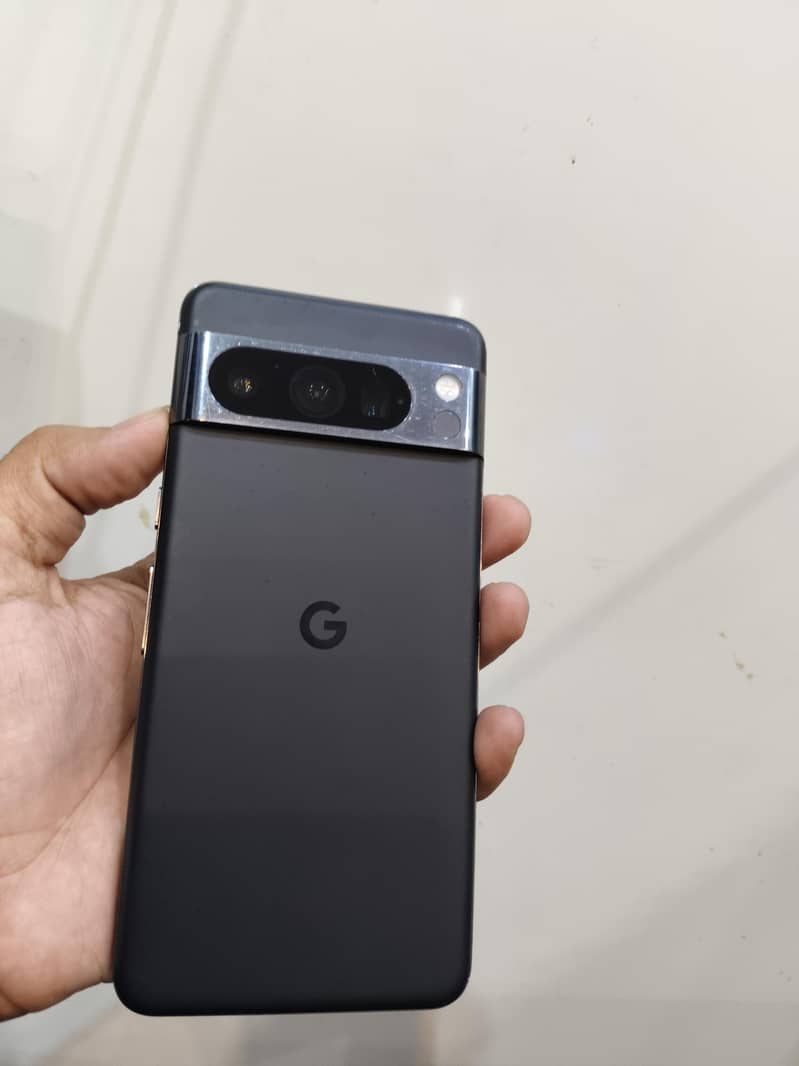 Google Pixel 8 Pro 1
