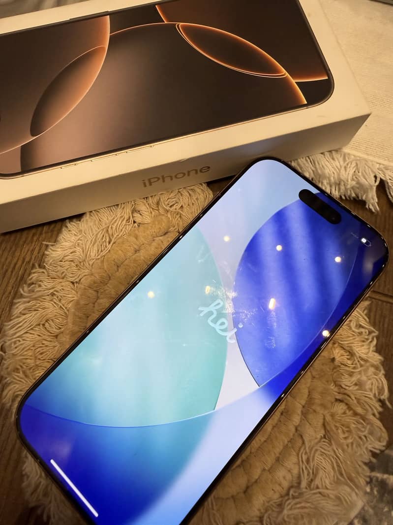 Apple iPhone 16 Pro 2