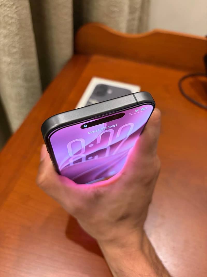 Apple iPhone 17 4