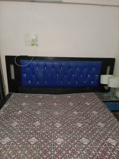 king size bed with mattress and wardrobe