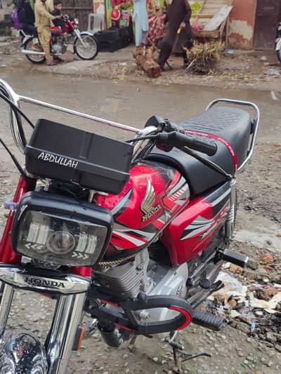 Cg125