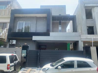10 Marla Double Storey House For Sale In Iqbal Avenue Phase 3 Lahore