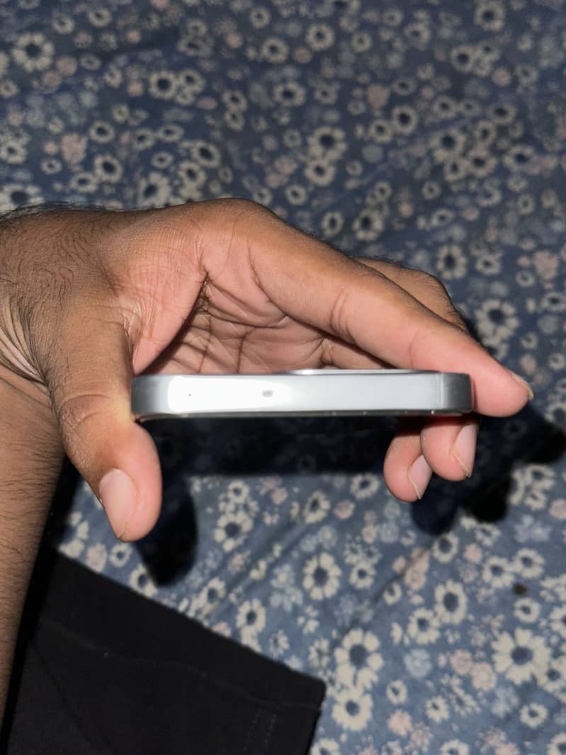 OPPO A6s Pro 3