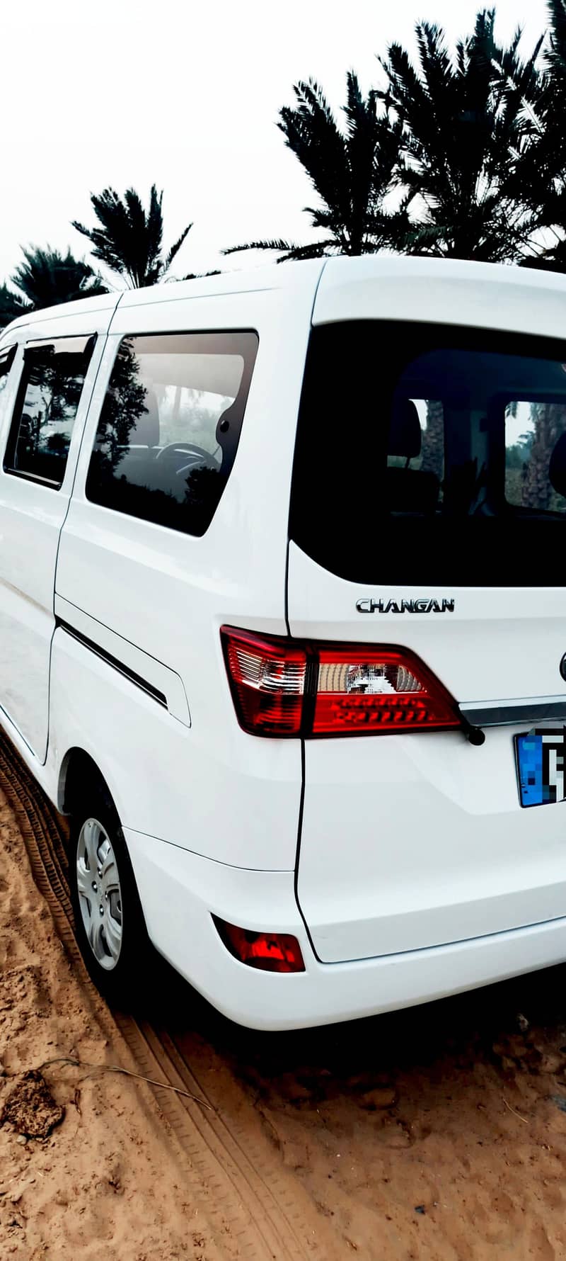 Changan Karvaan Plus 1