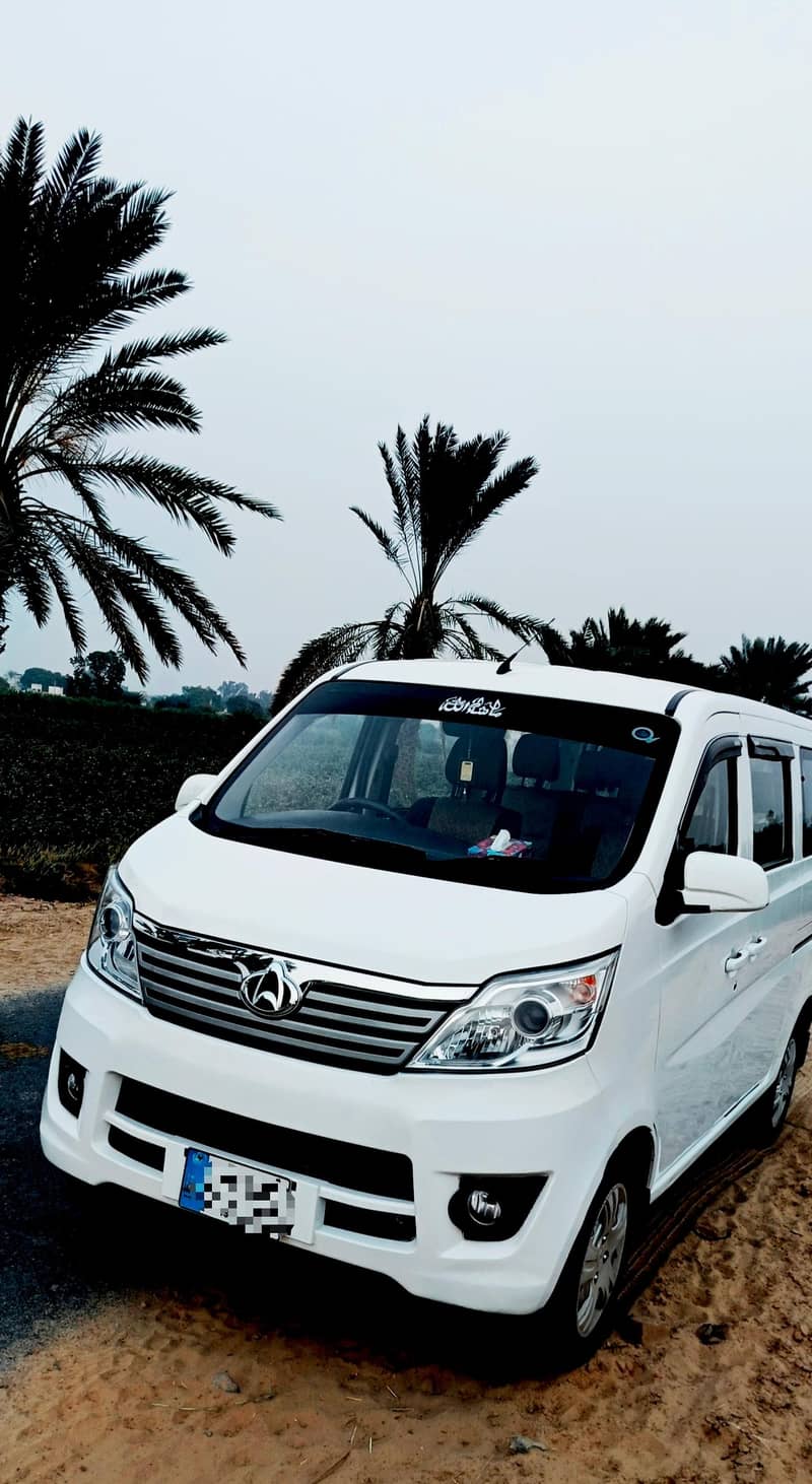 Changan Karvaan Plus 2
