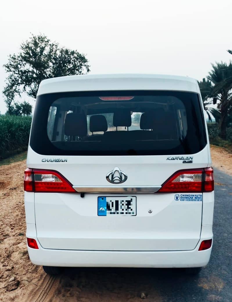 Changan Karvaan Plus 7