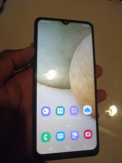 Samsung 12 iPhone xs vivo y20s ipad 4 one plus 8 pro cash Xchange read
