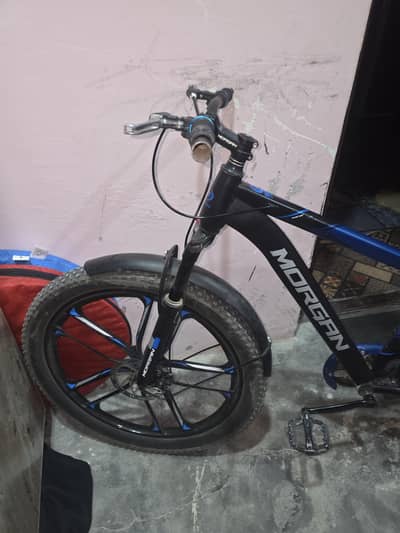 Somth and fast cycle