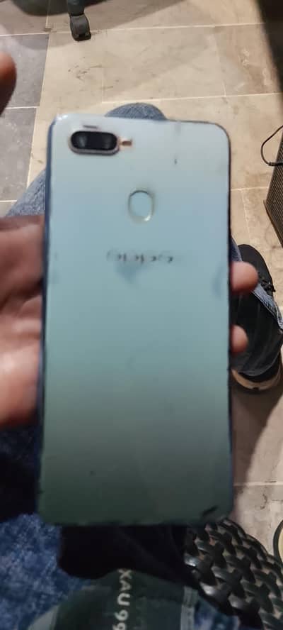 OPPO f9