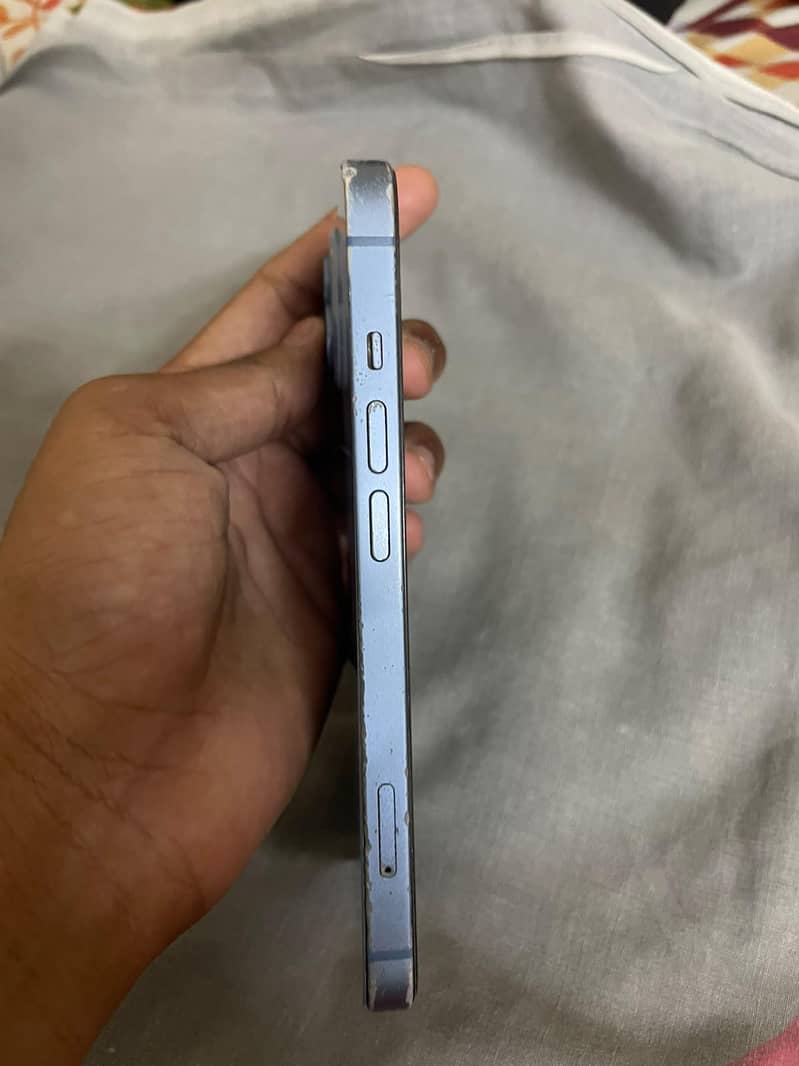 IPhone 14 4