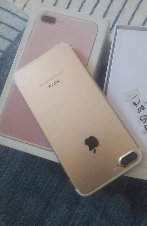 Apple iPhone 7 Plus 0