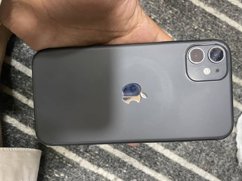Apple iPhone 11 2