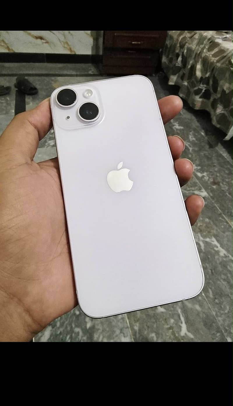 Apple iPhone 13 0