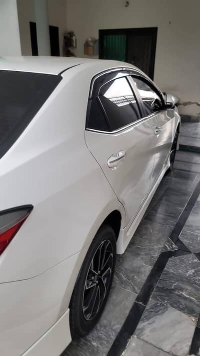 Toyota Altis Grande 2025