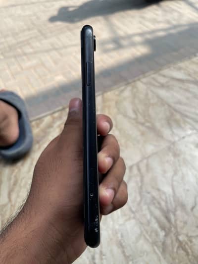 Apple iPhone XR