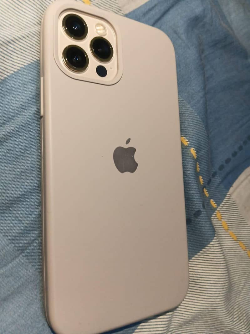 Apple iPhone 12 Pro 0