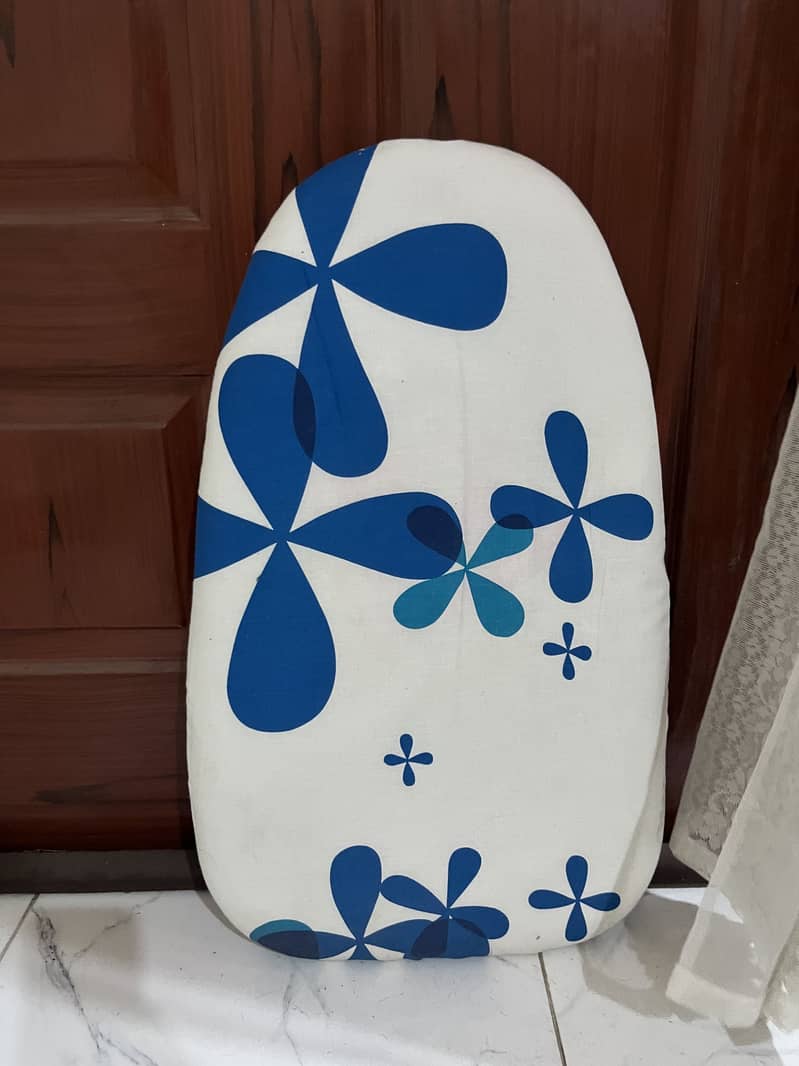 Mini Potable iron stand 5