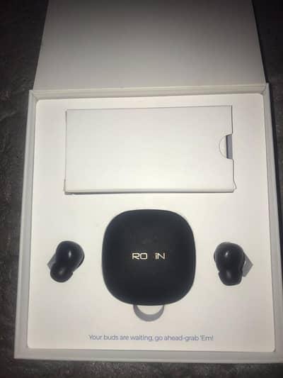 RONIN R-7130 Earbuds / AirPods -10 months warranty - Box Pack
