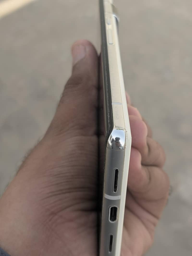 Google Pixel 6 Pro 2