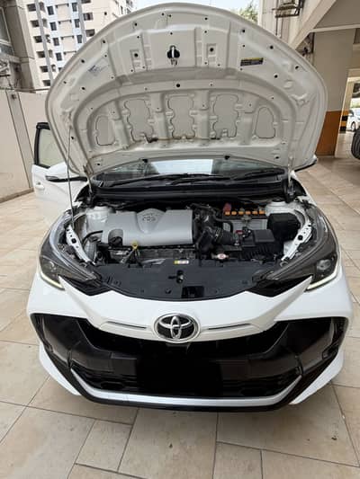 Toyota Yaris 2025 Gli Automatic