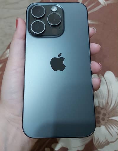 Apple iPhone 15 Pro jv