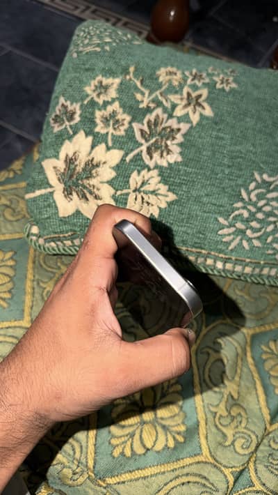 Apple iPhone 15 Pro