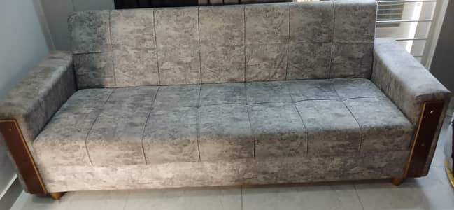 Beautiful Used Sofa Set for Sale