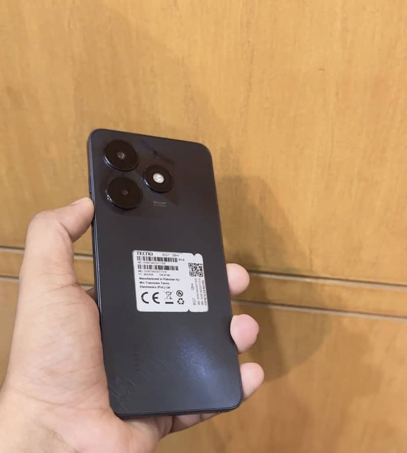 Tecno Spark 20C 4