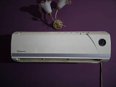 Dawlance 1 Ton Siplit Air conditioner