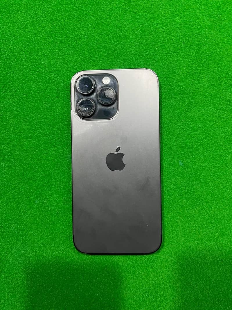 Apple iPhone 14 Pro Max 4