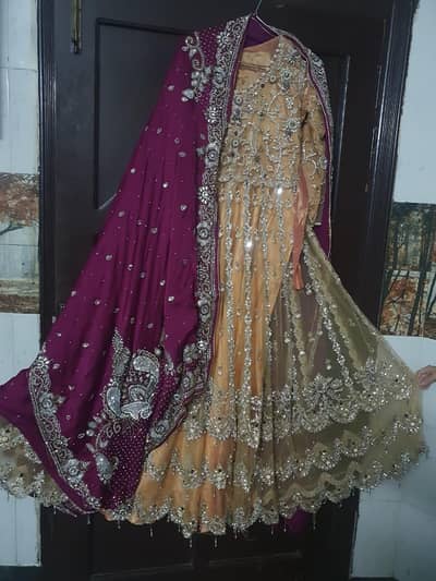 Beautiful Heavy Fancy Fancy Maxi / Bridal Party Wear Dress