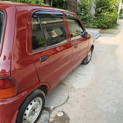 Daihatsu Cuore 2002