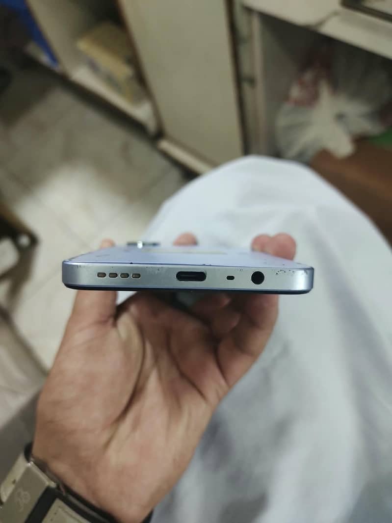 Realme Note 60 2