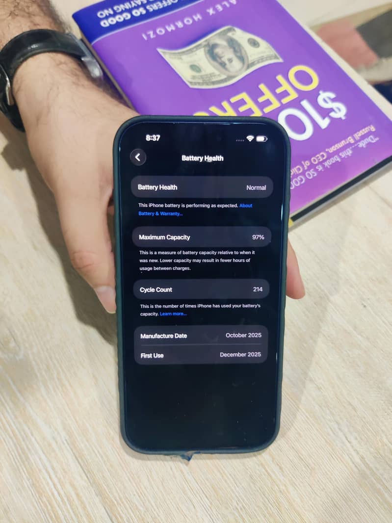 Apple iPhone 17 Pro Max 6