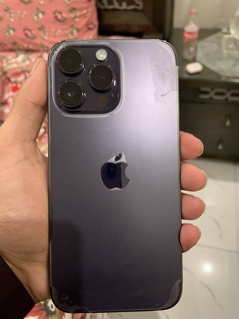 Apple iPhone 14 Pro Max 0