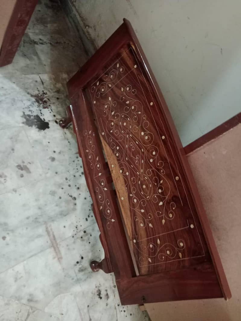 two single bed in solid wood 4