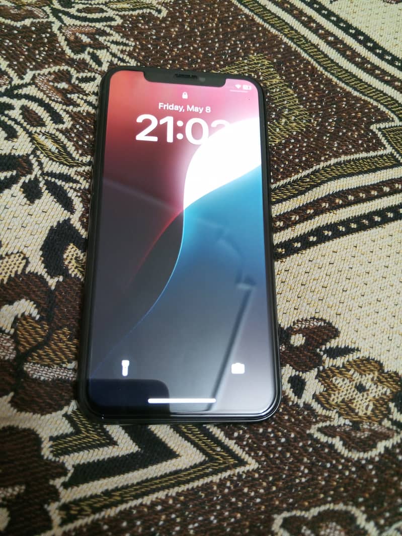 Apple iPhone 11 Pro 1